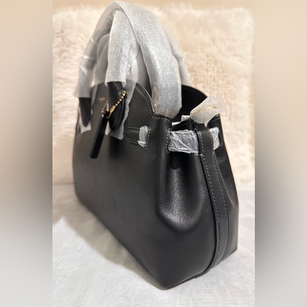 Coach Soft Empire Carryall Bag 28 (BLACK) - Picture 2 of 16